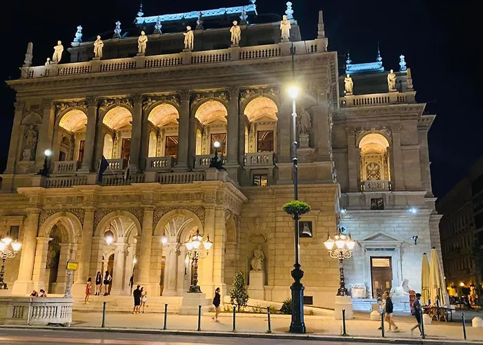 Perla Luxory 1. * Budapesta