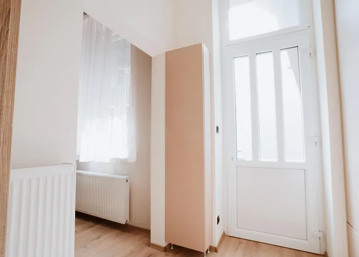 Perla Luxory 1. Budapesta