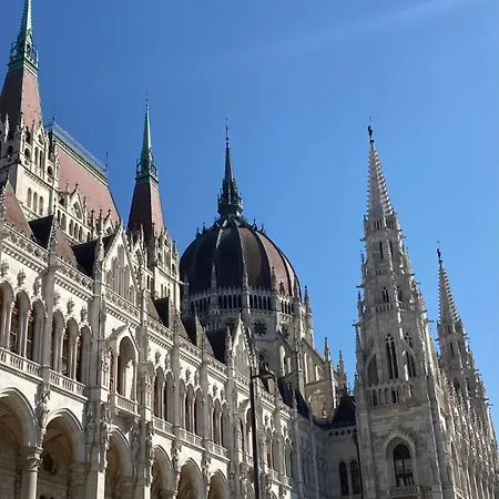 Perla Luxory 1. * Budapeszt